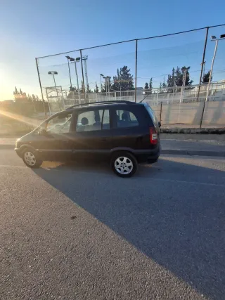 Opel Zafira 2003