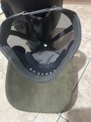 Gorra Scalpers Beige y Verde Militar