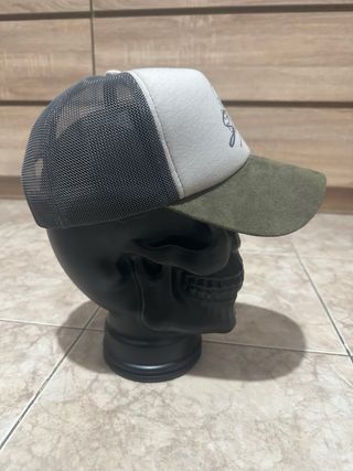 Gorra Scalpers Beige y Verde Militar