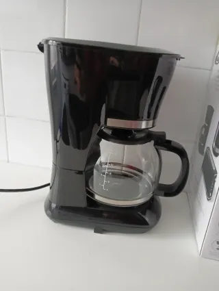 Cafetera Mandine Filtro Negra