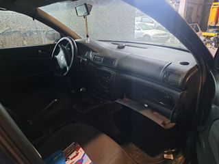 DESPIECE VW PASSAT 3B 1.9TDI 130CV AWX (1336)