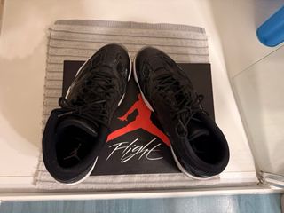 Nike Air Jordan 4 Retro Talla 43