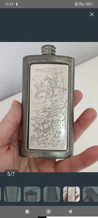 Antichi bicchieri e e Fiaschetta Decorati