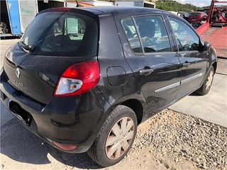 FARO DEL. IZDO. Renault Clio III (2005->) 1.2 16V