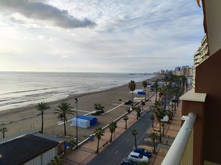 Piso en alquiler en Playa de los Boliches en Fuengirola