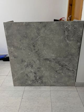 Mesa de recepción estilo mármol