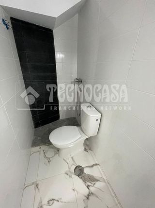 Local comercial en alquiler en Salamanca - Uruguay - Las Mimosas en Santa Cruz de Tenerife