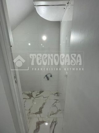 Local comercial en alquiler en Salamanca - Uruguay - Las Mimosas en Santa Cruz de Tenerife