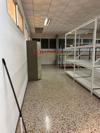 Nave industrial en alquiler en Jubalcoi en Elche