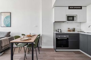 Piso en alquiler en Ensanche de Vallecas - Valdecarros en Madrid