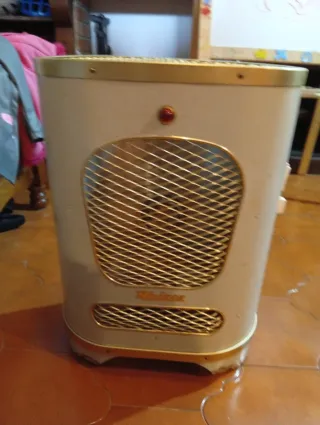 Estufa Eléctrica Retro Riviera