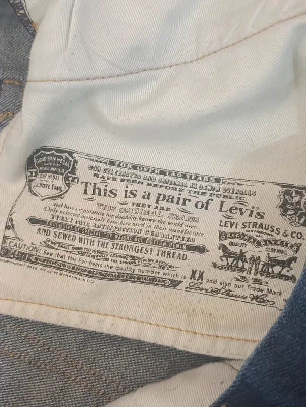 Tejanos Leví's 501 W32 L34 R151