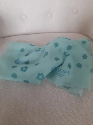 Pañuelo Loewe Flores Azul Teal