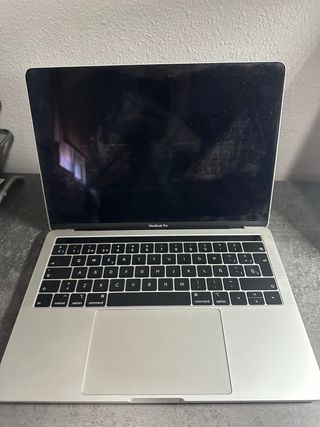 MacBook Pro 13” (2018) 256GB Touchbar. 322 ciclos!