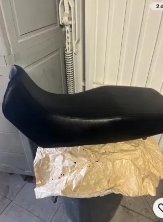 Asiento Kawasaki KLE500