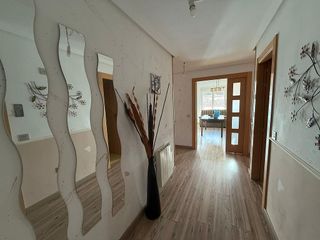 Piso en venta en Carolina (La)