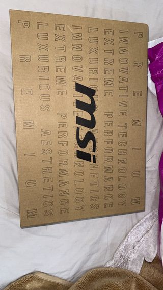 MSI Cyborg 15 B2RWFKG-239XES Portátil Gaming