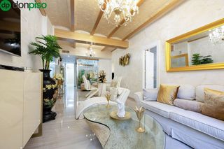 Piso en venta en Centro - Sagrario en Granada