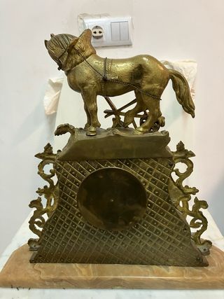 ANTICUARIO FUNCIONA OPORTU 45€RELOJ VINTAGE.