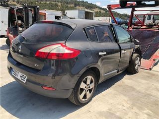 PILOTO TRA. DCHO. Renault Megane III Berlina 5P (2008->) 1.5 Dynamique [1,5 Ltr. - 81 kW dCi Diesel FAP]