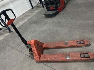 Traspaleta manual naranja