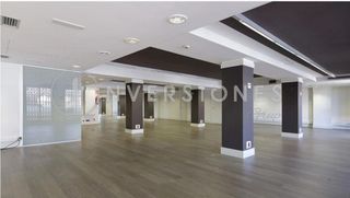 Oficina en alquiler en La Nova Esquerra de l'Eixample en Barcelona