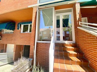 Casa adosada en alquiler en Casco Urbano en Villaviciosa de Odón