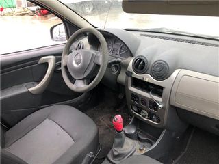 FARO DEL. DCHO Dacia Sandero (01.2008->) 1.5 dCi