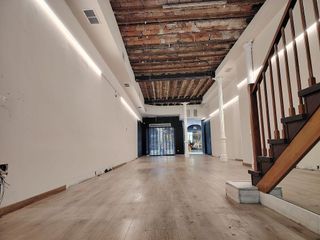 Local comercial en alquiler en Casco Viejo en Bilbao