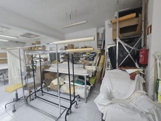 Local comercial en alquiler en Marquès de la Fontsanta - Pere Garau en Palma de Mallorca