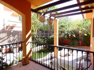 Casa en venta en Torrequebrada en Benalmádena