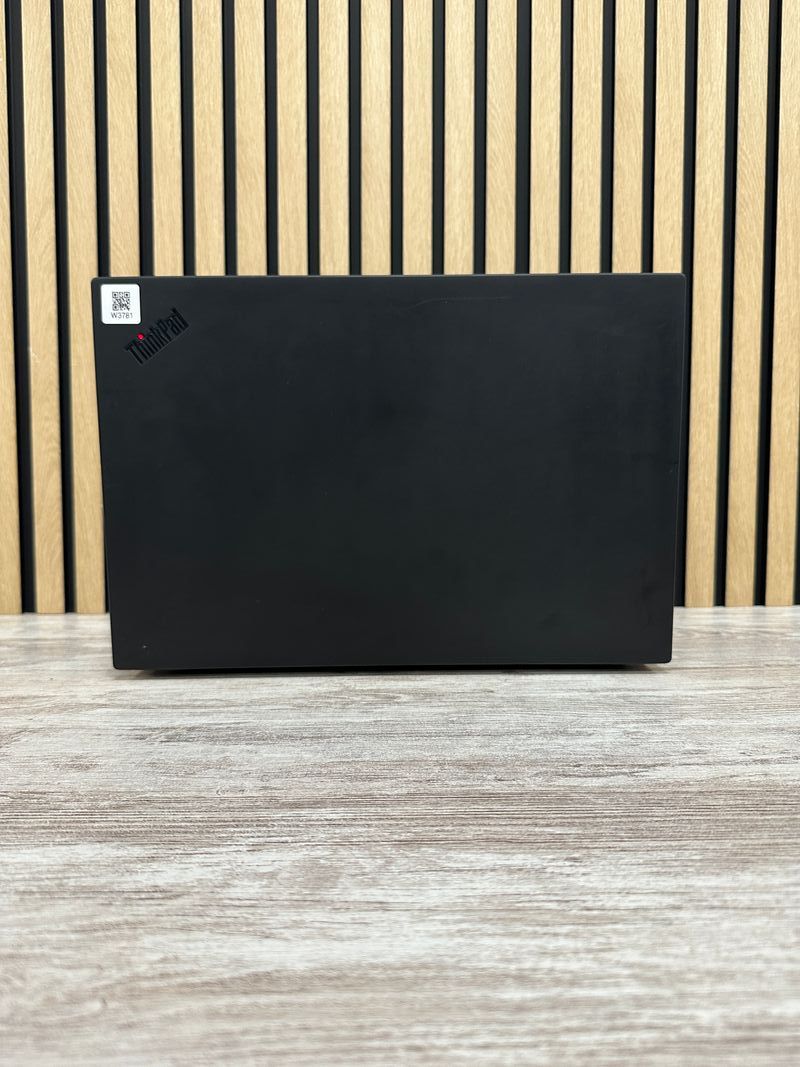 Lenovo Thinkpad P1 GEN 3 i7 32gb 1tb SSD afbeelding 4