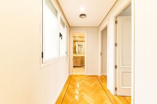 Piso en alquiler en Recoletos en Madrid