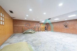 Local comercial en alquiler en Auditorio - Parque Invierno en Oviedo