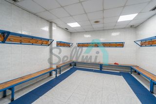 Local comercial en alquiler en Auditorio - Parque Invierno en Oviedo