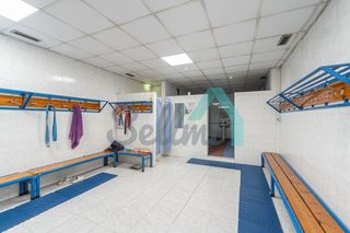 Local comercial en alquiler en Auditorio - Parque Invierno en Oviedo