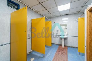 Local comercial en alquiler en Auditorio - Parque Invierno en Oviedo