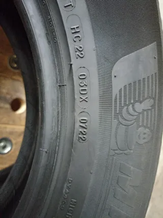 Vendo 2 Neumáticos de coche en perfecto estado