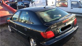 FARO DEL. IZDO. Citroen Xsara Berlina (1997->) 2.0 HDi 109