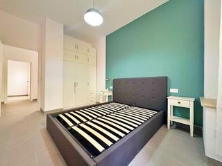 Piso en venta en Carolinas Bajas en Alicante