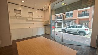 Local comercial en venta en Buñol