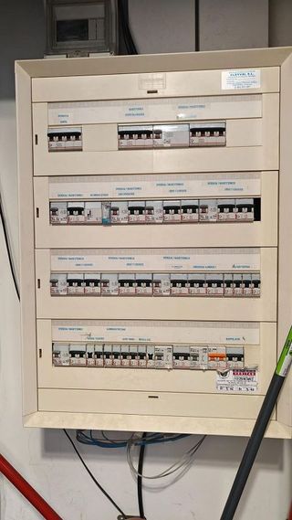 Local comercial en venta en Buñol