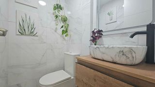 Piso en venta en Playa de los Boliches en Fuengirola