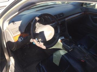 FARO DEL. IZDO. Audi A4 Berlina (8E)(12.2001->) 1.9 TDI (96 kW) [1,9 Ltr. - 96 kW TDI]