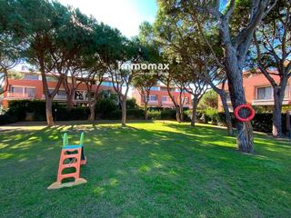 Casa adosada en alquiler en Gavà Mar en Gavà