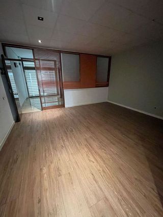 Local comercial en alquiler en Centre en Badalona