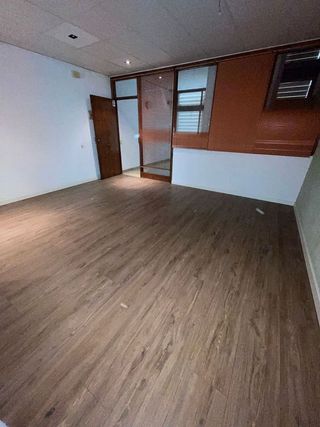 Local comercial en alquiler en Centre en Badalona