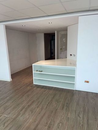 Local comercial en alquiler en Centre en Badalona