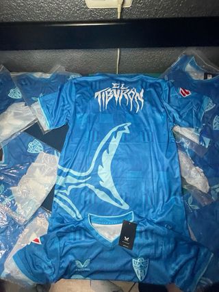 Camiseta UD Almería Tiburón