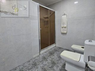 Chalet en venta en Peña de las Águilas en Elche